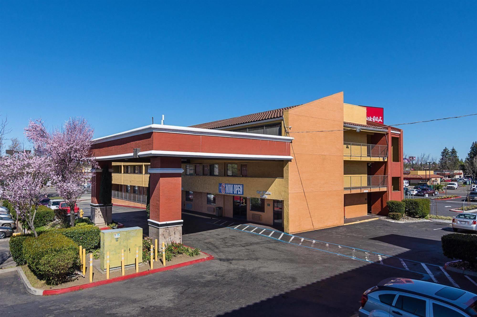 Motel 6-Stockton, Ca Екстер'єр фото